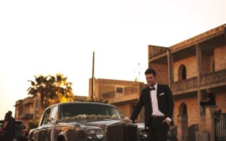 Stylowy przewodnik po oficjalnych uroczystościach – elegancja w dobrym tonie