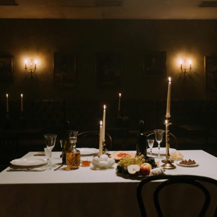 Kolacja w hotelu – klasyczny szyk czy modna nonszalancja?