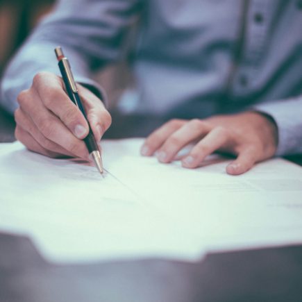 Profesjonalny i stylowy – ubierz się tak, by zabłysnąć podczas ważnego egzaminu