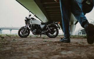 W co się ubrać na motocykl Zobacz 5 elementów stroju, o których nie możesz zapomnieć