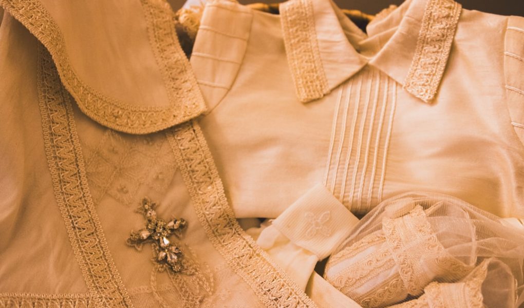 Photo beige dress outfit