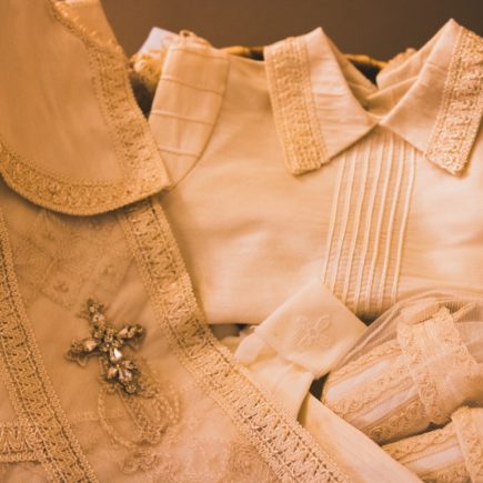 Photo beige dress outfit