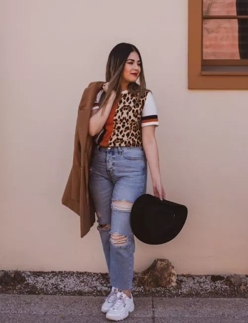 Photo "Dont know what to wear for a girls night out? Here are 3 fashion inspirations!"