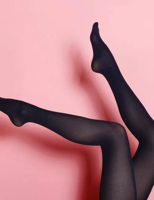 Co pasuje do pudrowego różu? Odkryj 6 eleganckich inspiracji